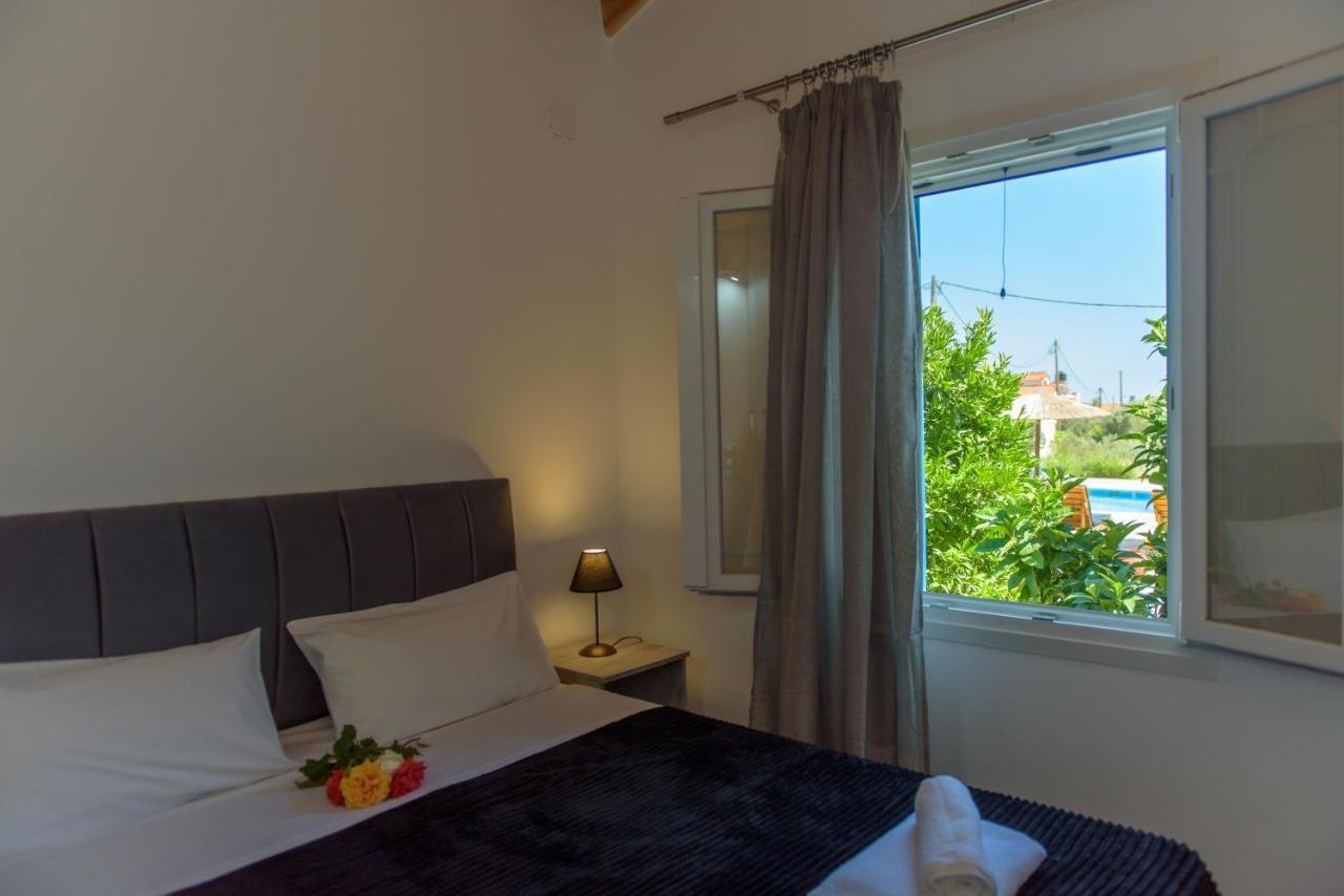 Anastasia Apartments Kampos Marathokampou 外观 照片